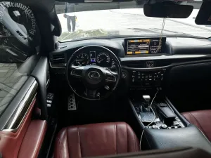 2023 Lexus LX 570