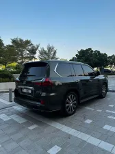 2023 Lexus LX 570