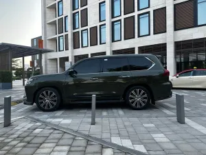 2023 Lexus LX 570