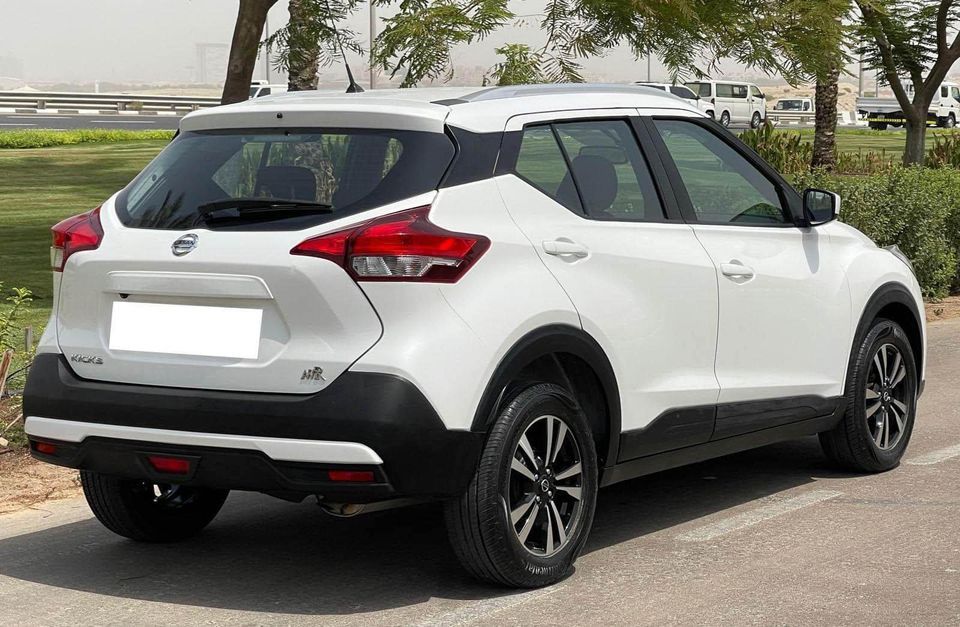 2020 Nissan KICKS