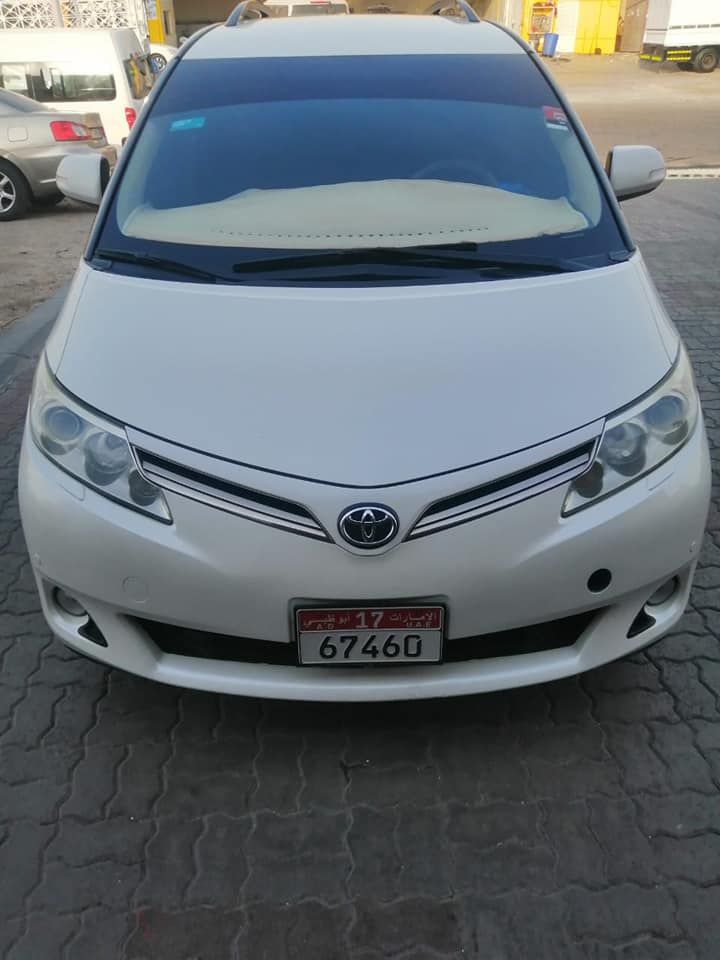 2019 Toyota Previa in dubai