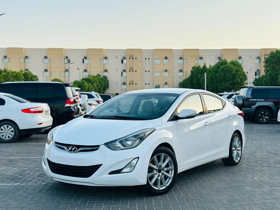 2015 Hyundai Elentra in dubai