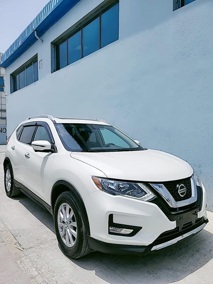 Nissan rogue 2017 full option panorama