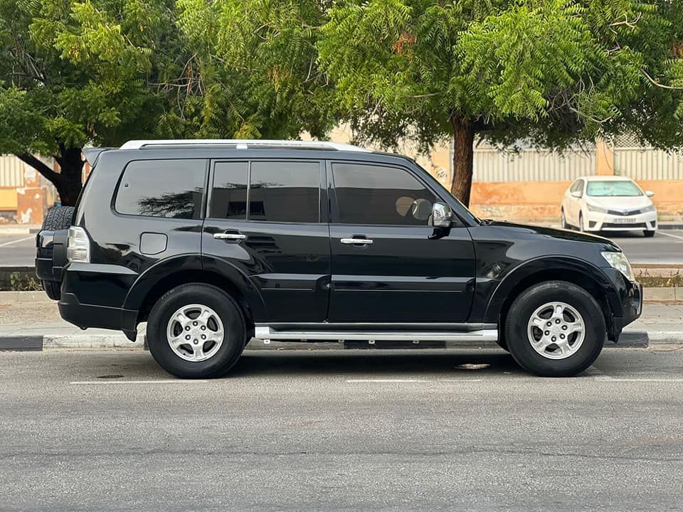 2009 Mitsubishi Pajero