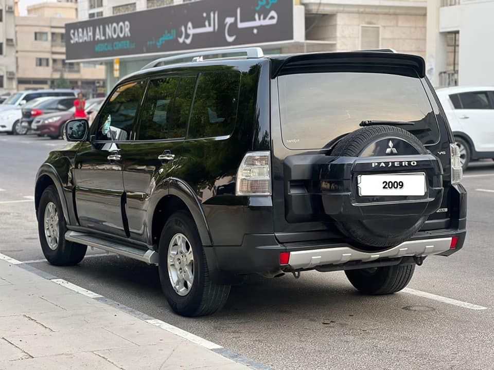 2009 Mitsubishi Pajero