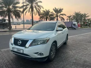 2014 Nissan Pathfinder in dubai