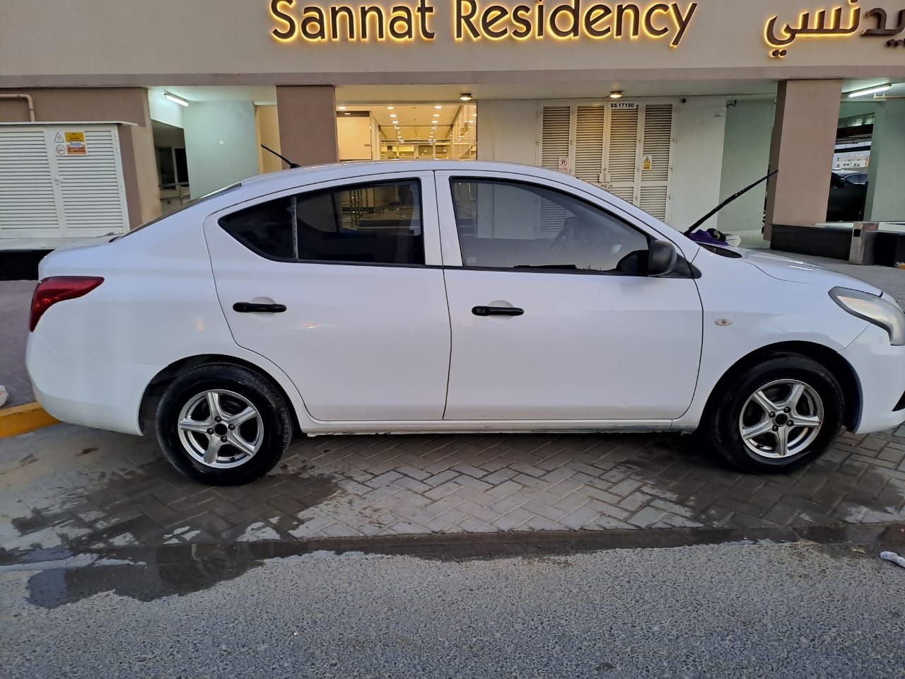 2015 Nissan Sunny