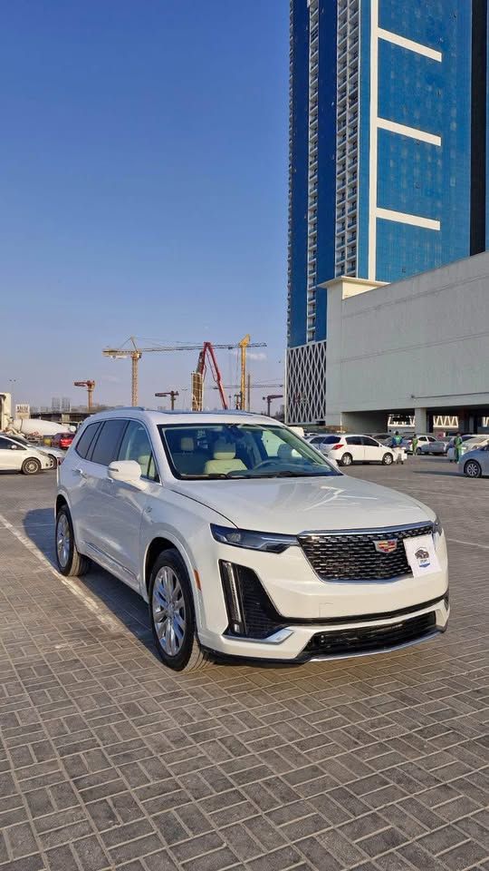 2024 Cadillac XT6 in dubai