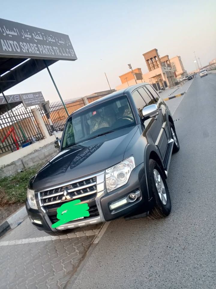 2016 Mitsubishi Pajero in dubai