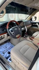 2013 Toyota Land Cruiser