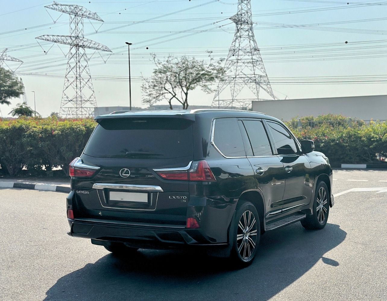 2021 Lexus LX 570