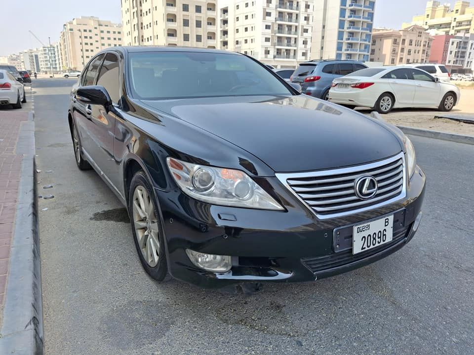 2012 Lexus LS