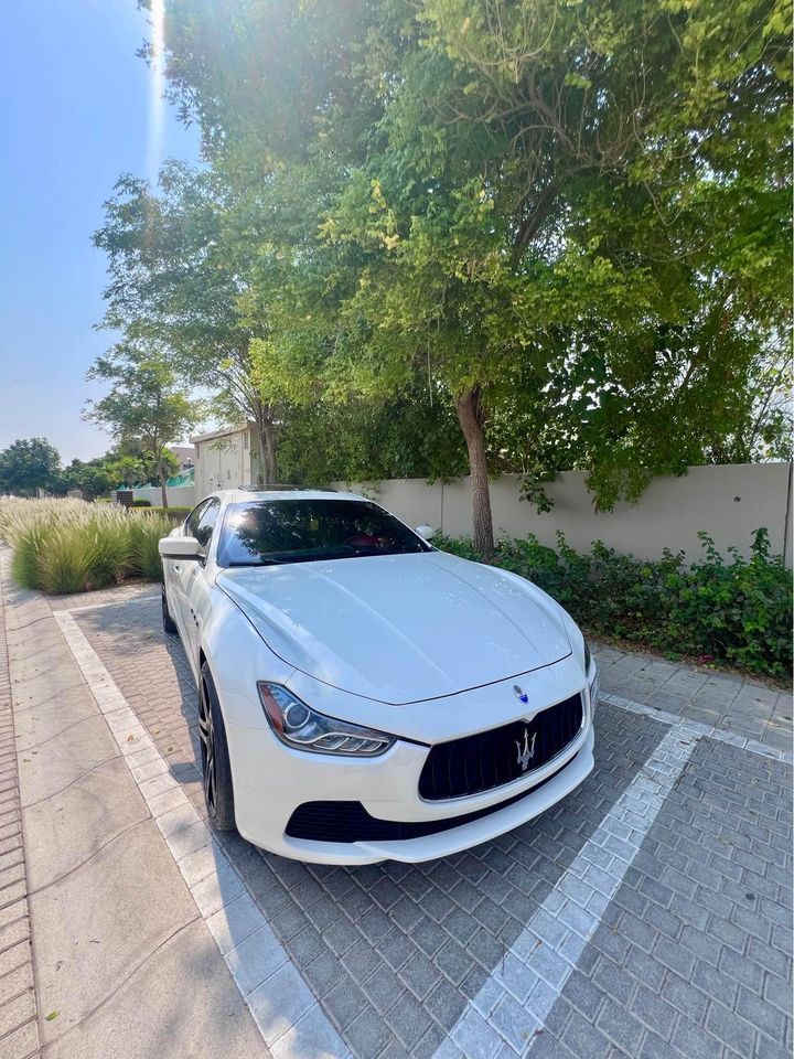 2016 Maserati Ghibli I in dubai