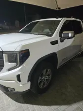 2023 GMC Sierra in dubai