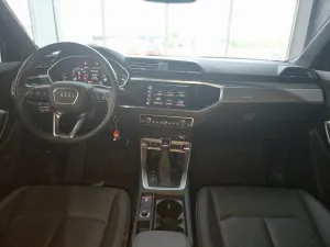 2022 Audi Q3