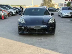 2016 Porsche Panamera