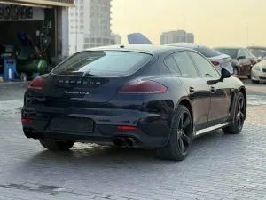 2016 Porsche Panamera