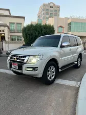 2018 Mitsubishi Pajero