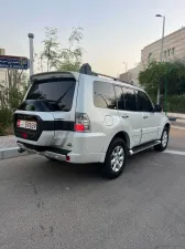 2018 Mitsubishi Pajero