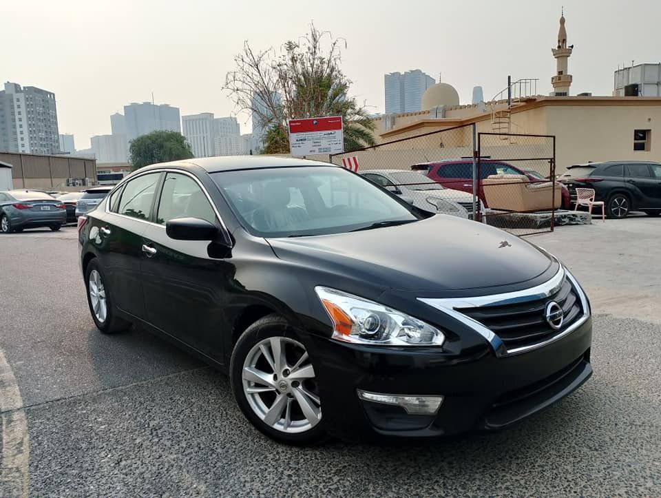 2013 Nissan Altima in dubai