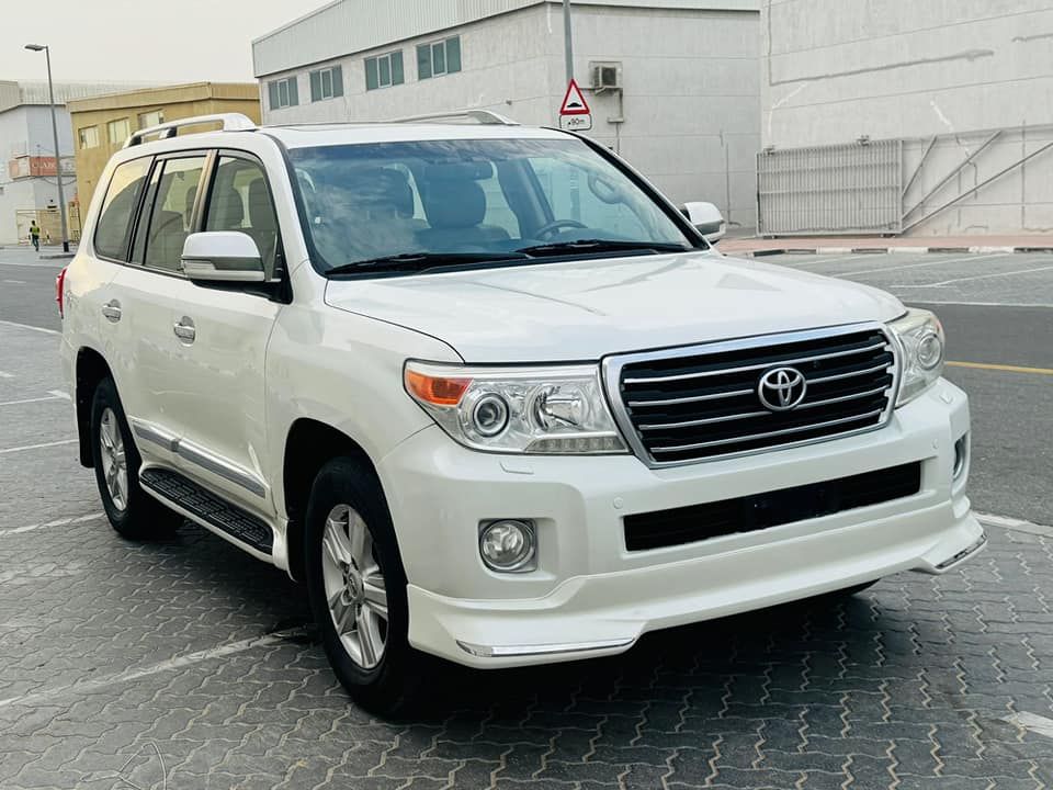 2015 Toyota Land Cruiser in dubai