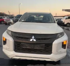 2022 Mitsubishi L200 in dubai