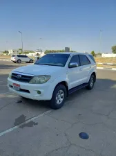 2007 Toyota Fortuner in dubai