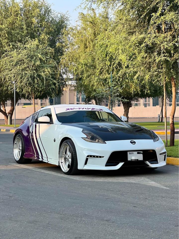 2014 Nissan 370Z in dubai