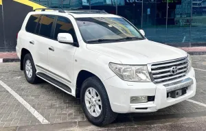 2008 Toyota Land Cruiser in dubai