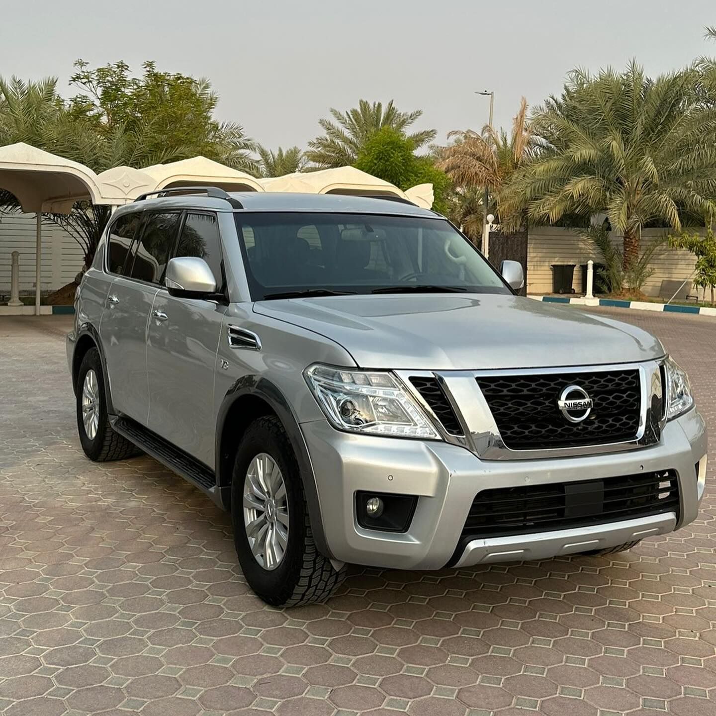 2017 Nissan Aramada 