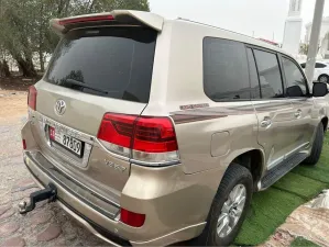 2011 Toyota Land Cruiser