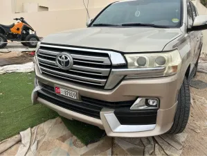 2011 Toyota Land Cruiser