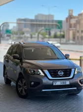 2017 Nissan Pathfinder in dubai