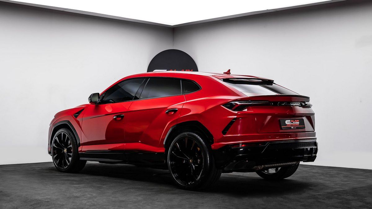 2019 Lamborghini URUS