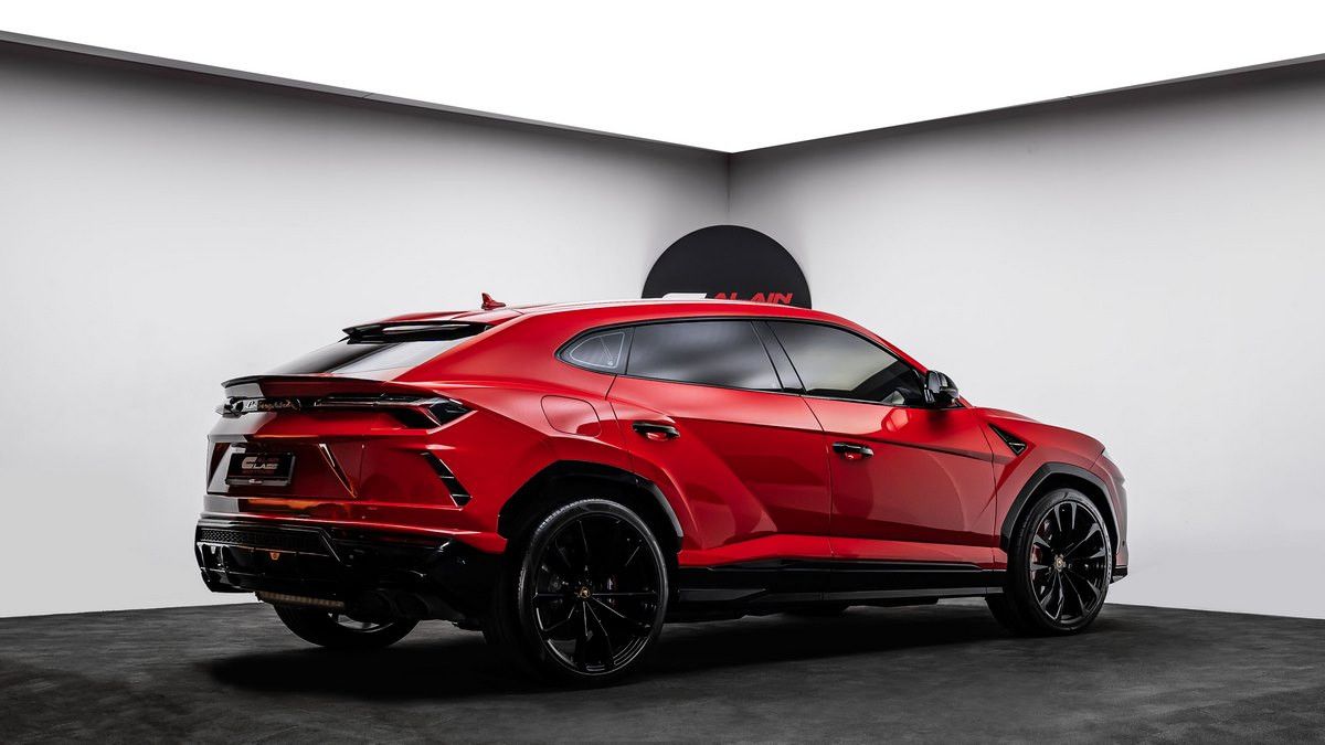 2019 Lamborghini URUS