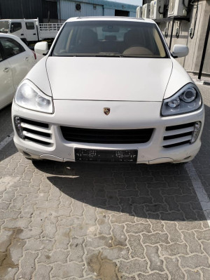 2009 Porsche Cayenne in dubai