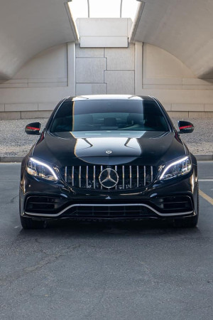 2018 Mercedes-Benz C43 AMG in dubai