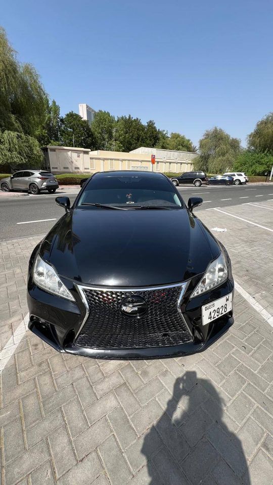 2010 Lexus IS in dubai