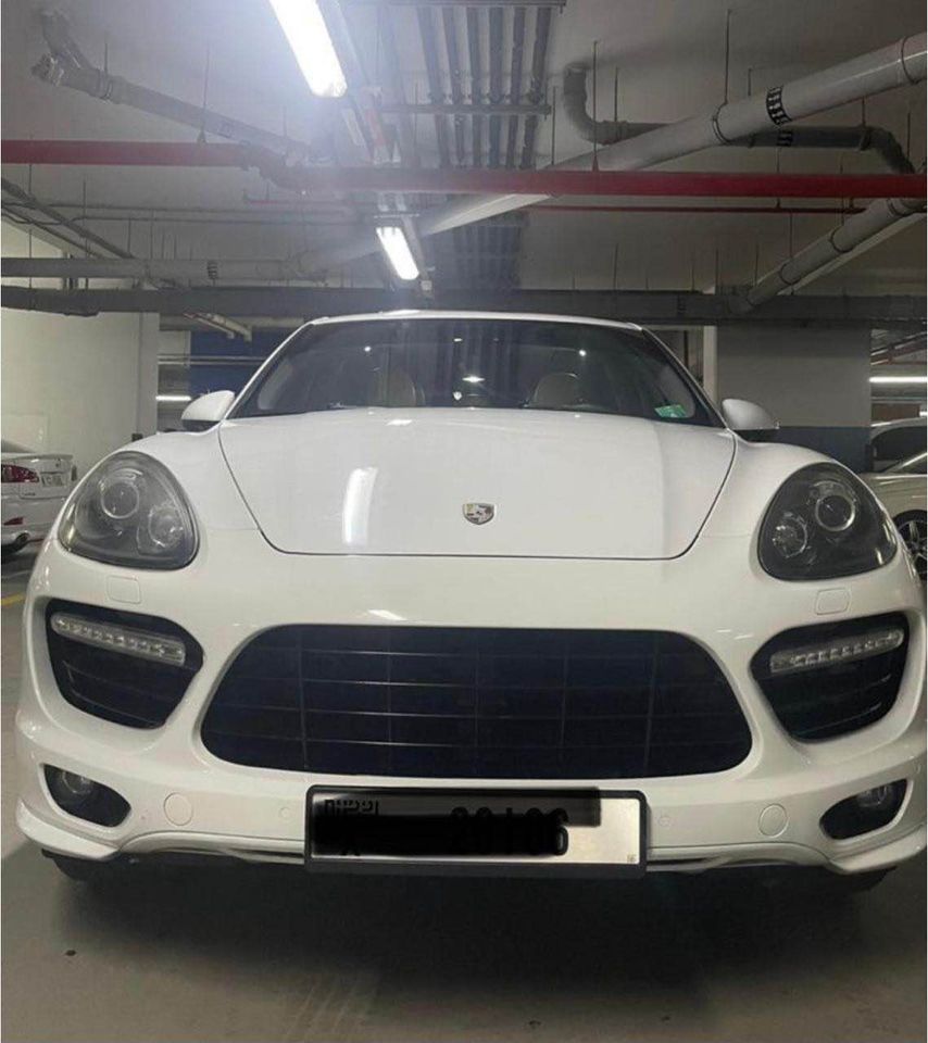 2014 Porsche Cayenne in dubai