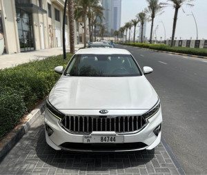 2020 Kia Cadenza in dubai