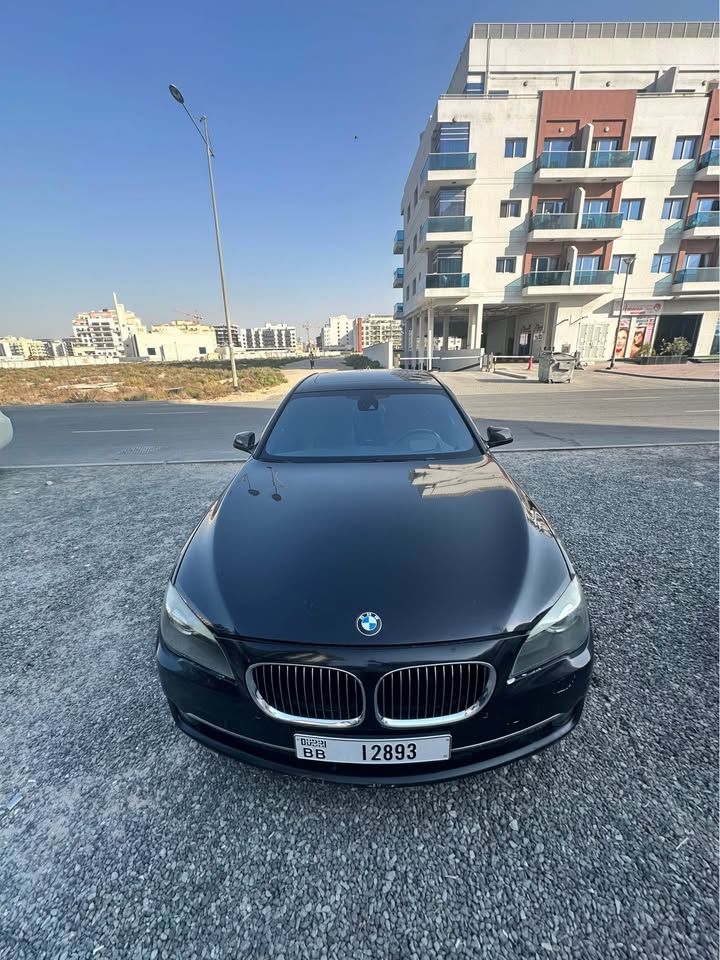 2011 BMW 7-Series in dubai