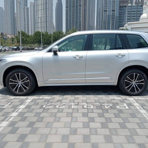 2022 Volvo XC90