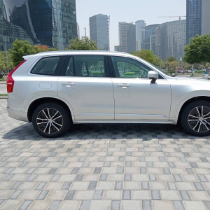 2022 Volvo XC90