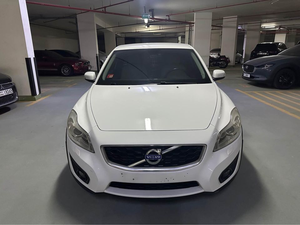 2010 Volvo C30 in dubai