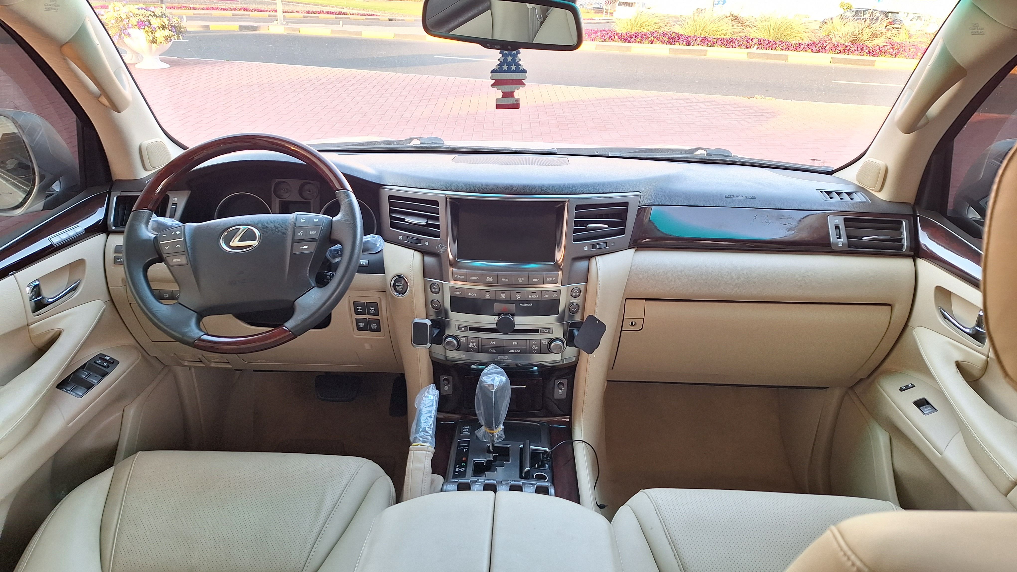 2011 Lexus LX 570