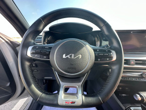 2023 Kia K5