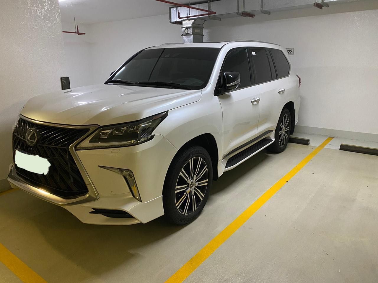 2019 Lexus LX 570