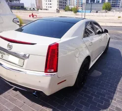 2012 Cadillac CTS in dubai