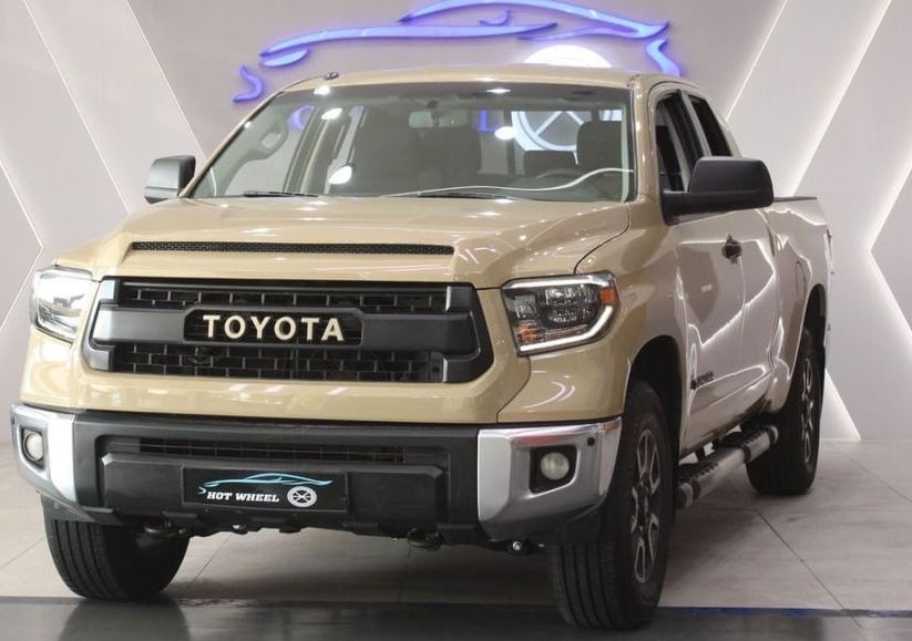 2017 Toyota Tundra in dubai