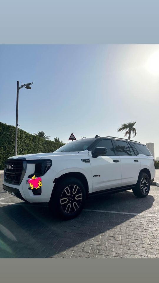 2023 GMC Yukon